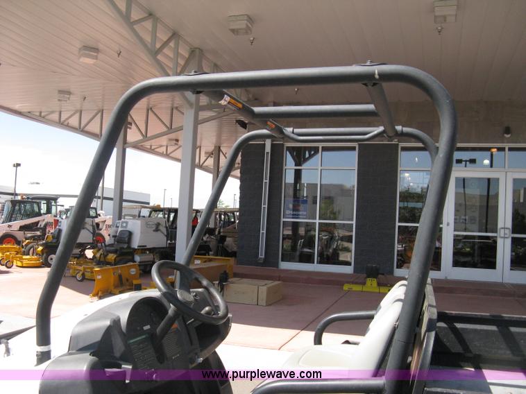 image for item B8103 2007 Bobcat 2200 utility vehicle