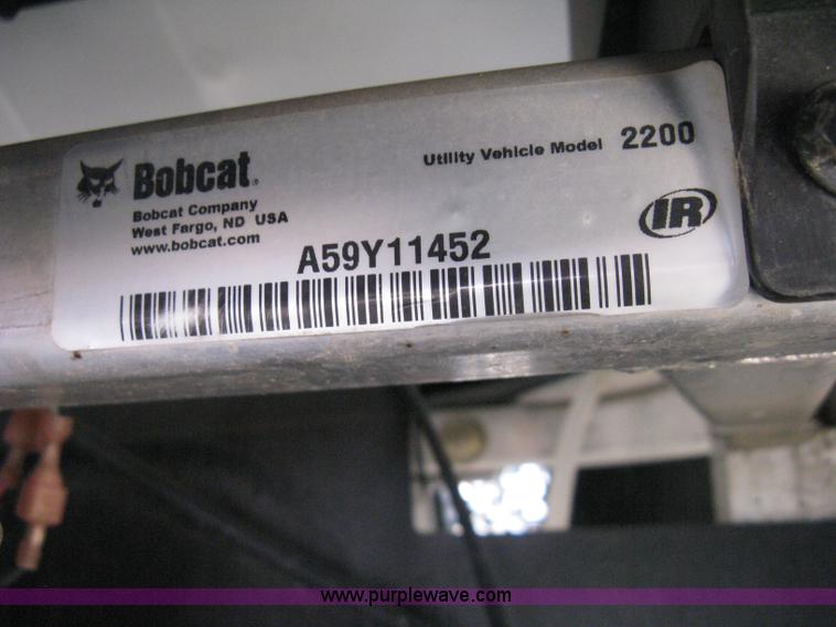 image for item B8103 2007 Bobcat 2200 utility vehicle