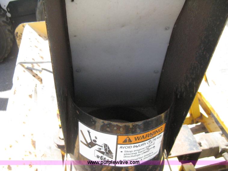 Erskine 1812 snow blower skid steer attachment in Windsor, CO Item