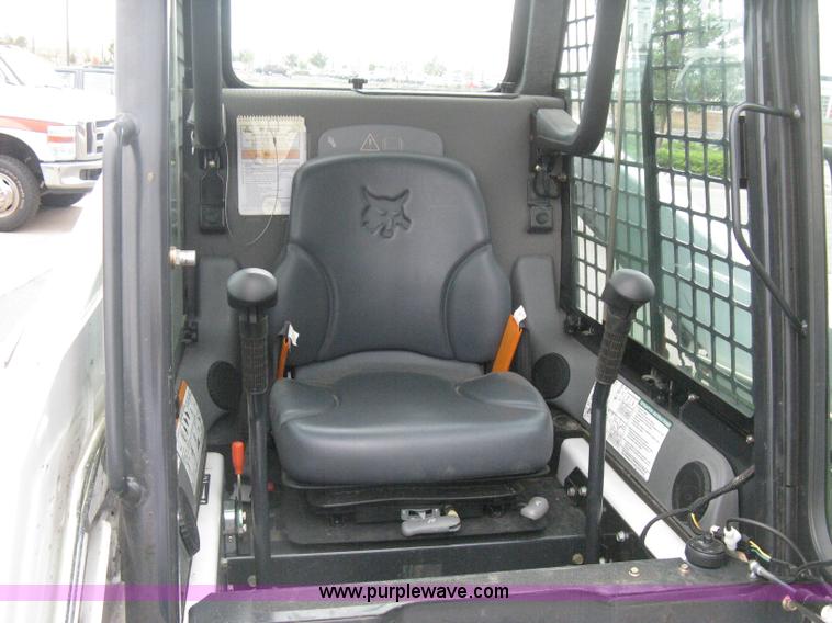 image for item B8107 2010 Bobcat S150 skid steer