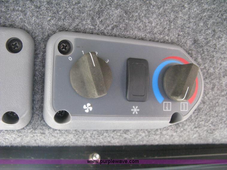 image for item B8107 2010 Bobcat S150 skid steer