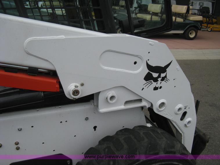 image for item B8107 2010 Bobcat S150 skid steer