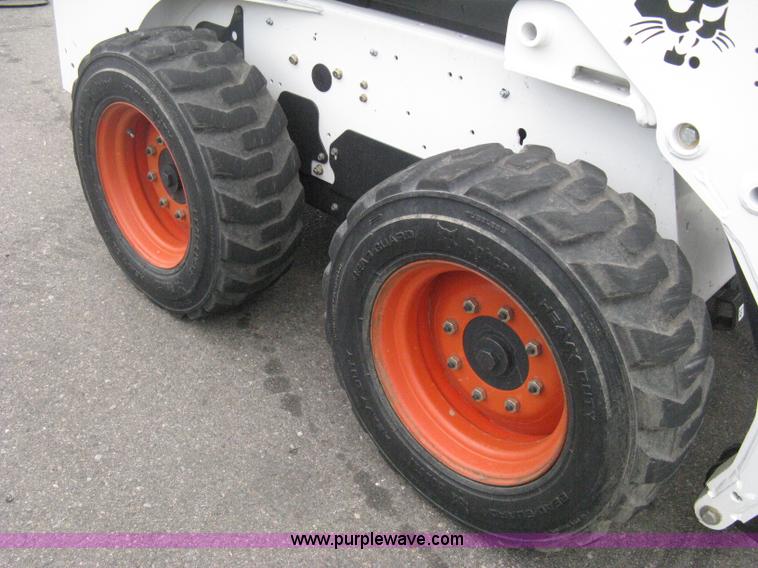 image for item B8107 2010 Bobcat S150 skid steer
