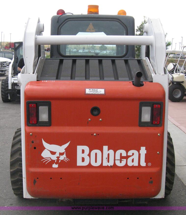 image for item B8108 2010 Bobcat S185 skid steer