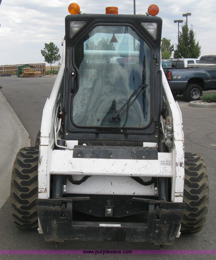 image for item B8108 2010 Bobcat S185 skid steer