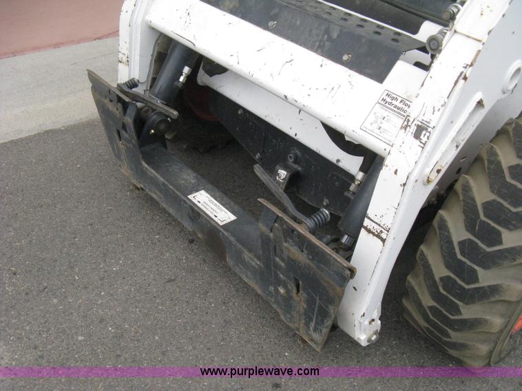 image for item B8108 2010 Bobcat S185 skid steer