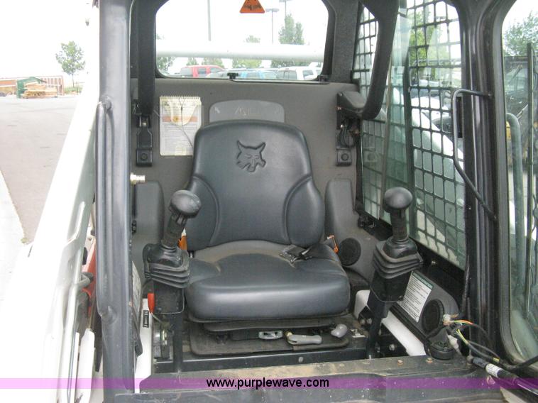 image for item B8108 2010 Bobcat S185 skid steer