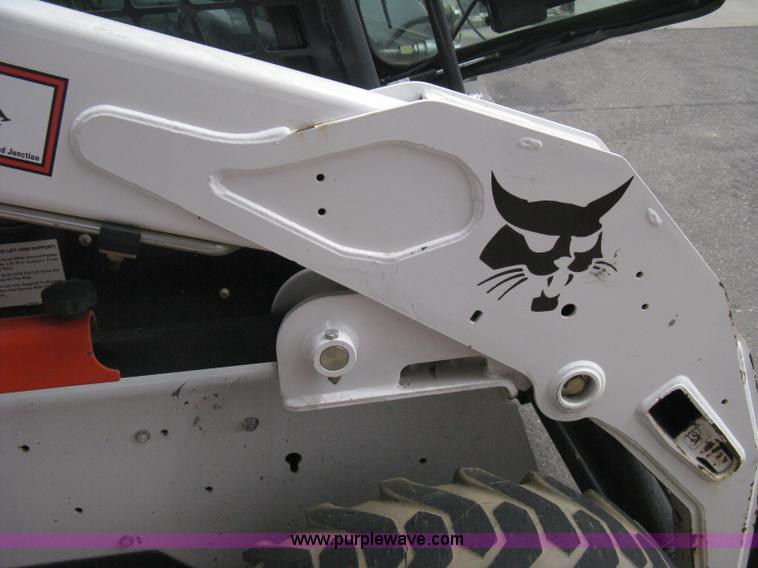 image for item B8108 2010 Bobcat S185 skid steer