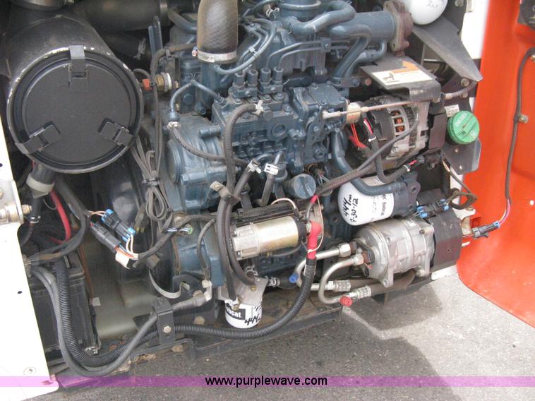 image for item B8108 2010 Bobcat S185 skid steer