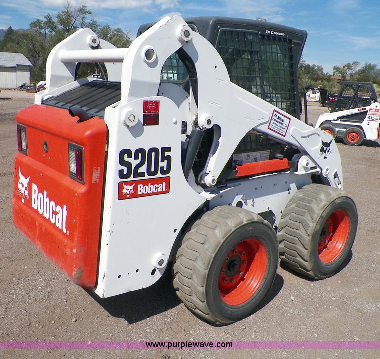image for item B8310 2010 Bobcat S205 Turbo skid steer