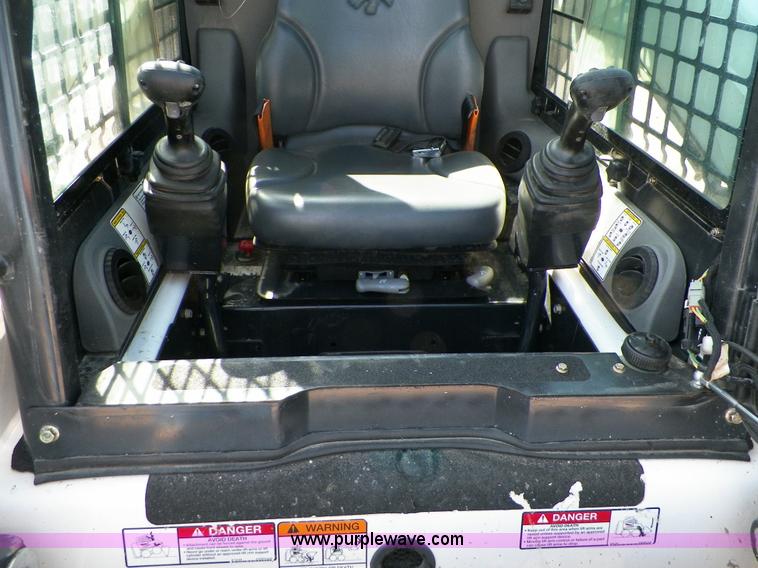 image for item B8310 2010 Bobcat S205 Turbo skid steer