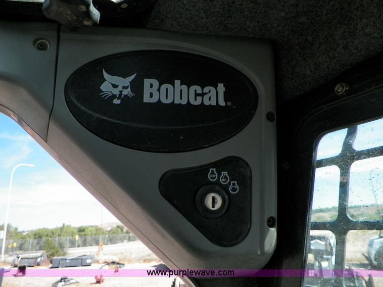 image for item B8310 2010 Bobcat S205 Turbo skid steer