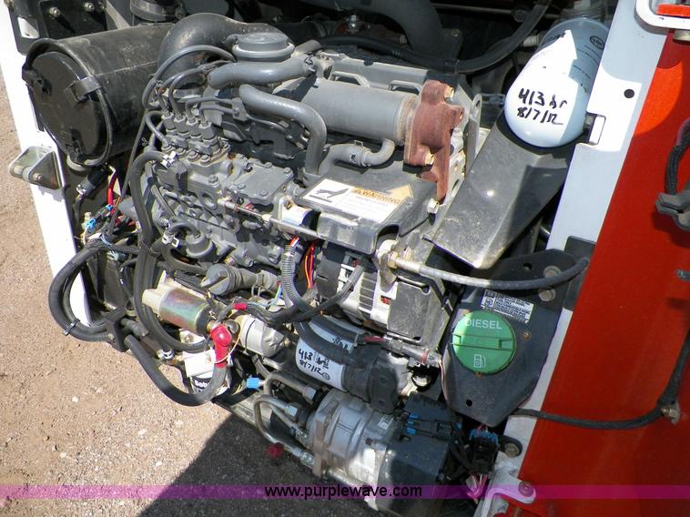 image for item B8310 2010 Bobcat S205 Turbo skid steer