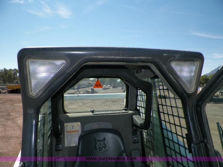 image for item B8310 2010 Bobcat S205 Turbo skid steer