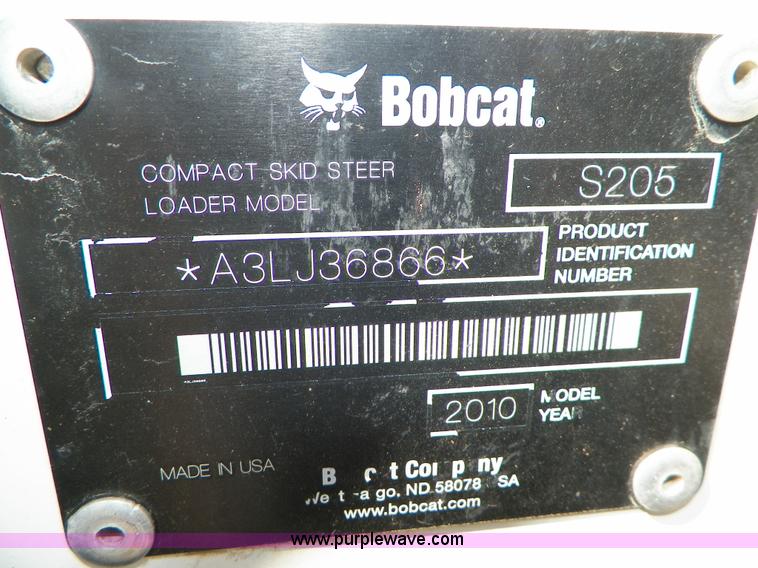 image for item B8310 2010 Bobcat S205 Turbo skid steer