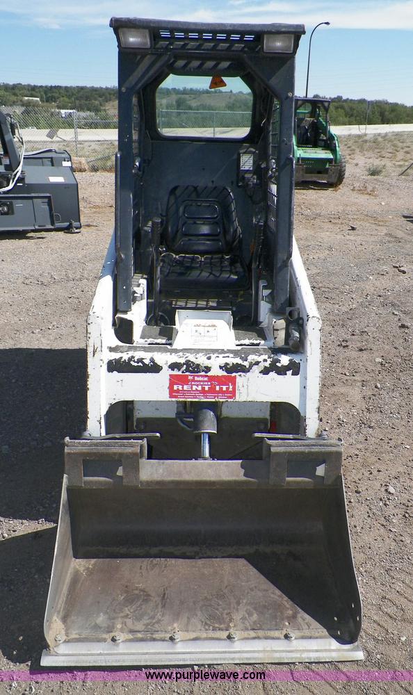 image for item B8311 2008 Bobcat 463 skid steer