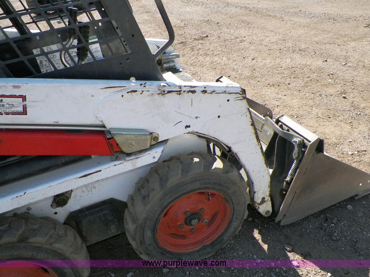 image for item B8311 2008 Bobcat 463 skid steer