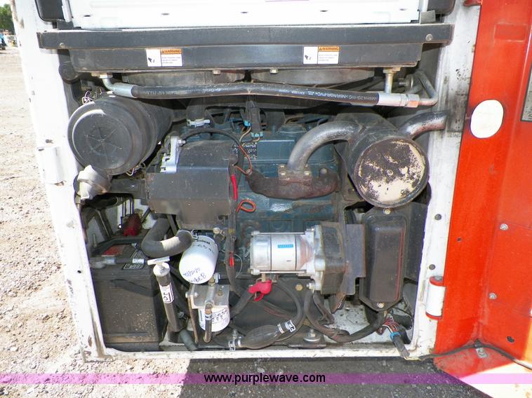 image for item B8311 2008 Bobcat 463 skid steer