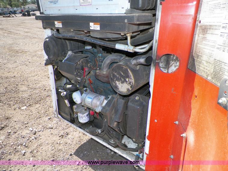 image for item B8311 2008 Bobcat 463 skid steer