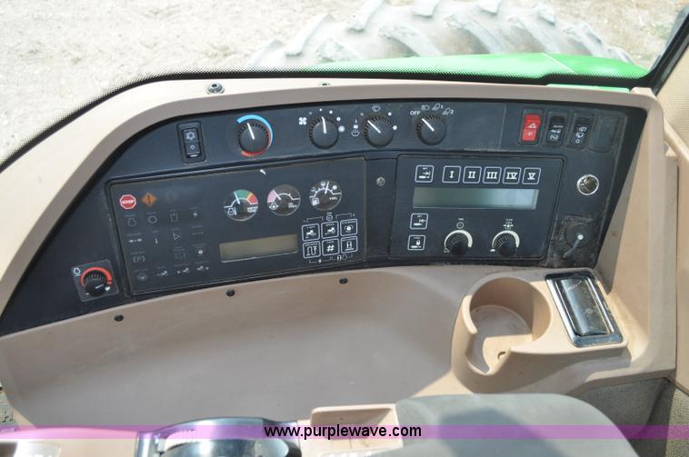 image for item A5984 1997 John Deere 8100 MFWD tractor