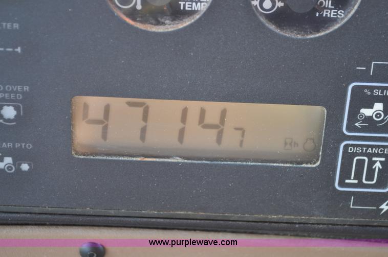 image for item A5984 1997 John Deere 8100 MFWD tractor