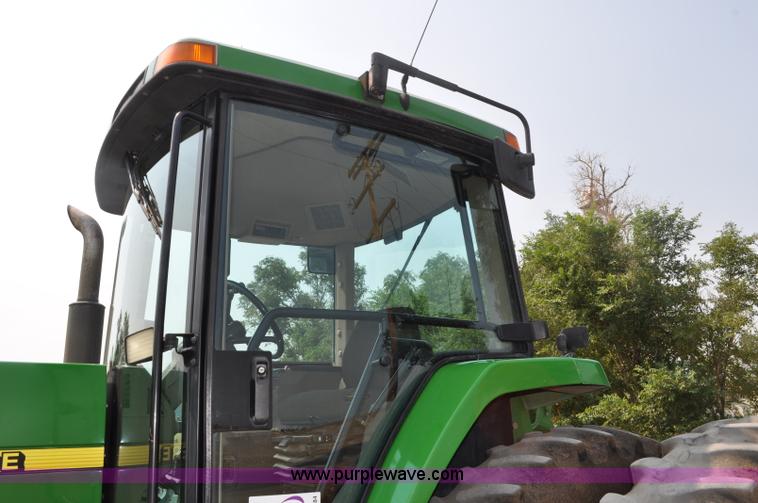 image for item A5984 1997 John Deere 8100 MFWD tractor