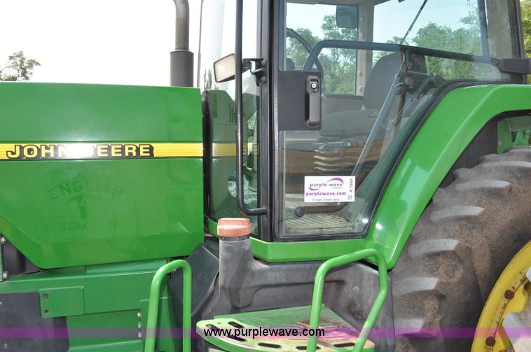 image for item A5984 1997 John Deere 8100 MFWD tractor