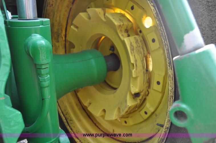 image for item A5984 1997 John Deere 8100 MFWD tractor