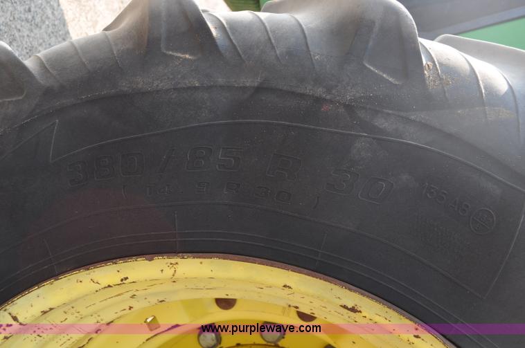 image for item A5984 1997 John Deere 8100 MFWD tractor