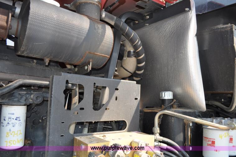 image for item A5985 Case IH WDX1902 self-propelled swather