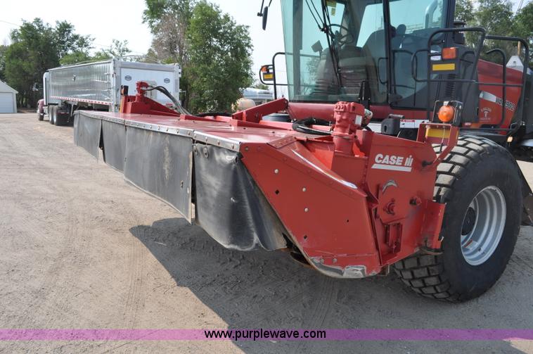 image for item A5985 Case IH WDX1902 self-propelled swather