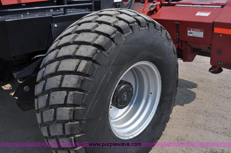 image for item A5985 Case IH WDX1902 self-propelled swather