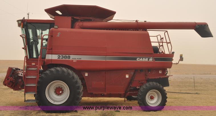image for item A5989 2004 Case IH 2388 combine