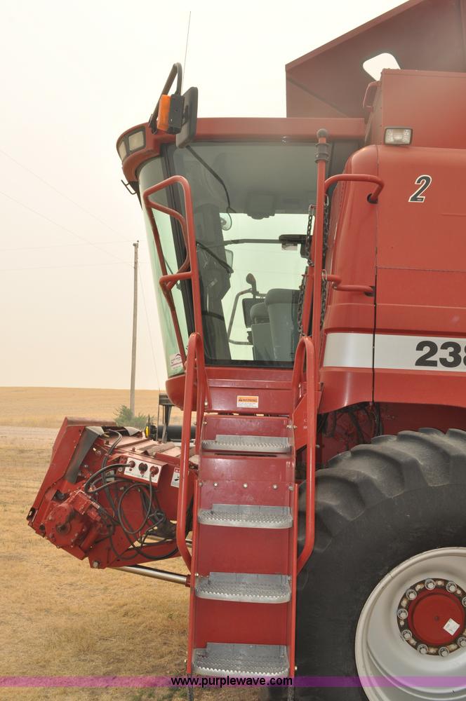 image for item A5989 2004 Case IH 2388 combine