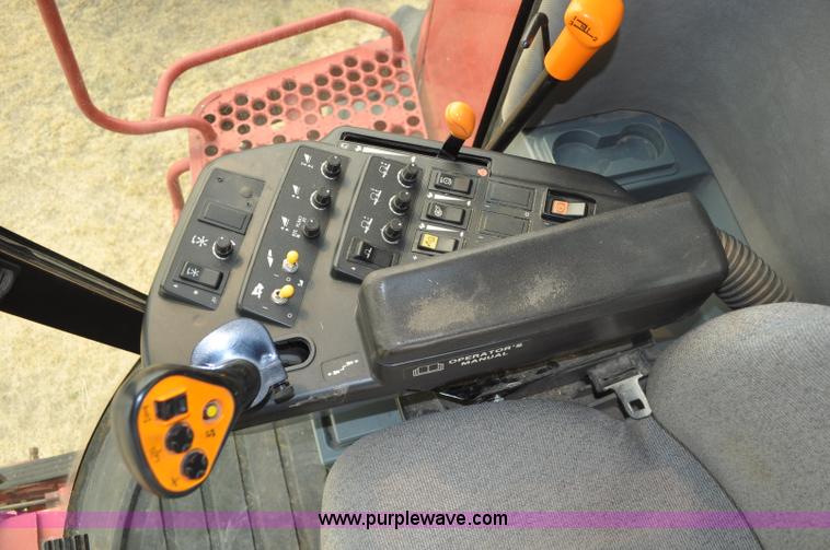 image for item A5989 2004 Case IH 2388 combine