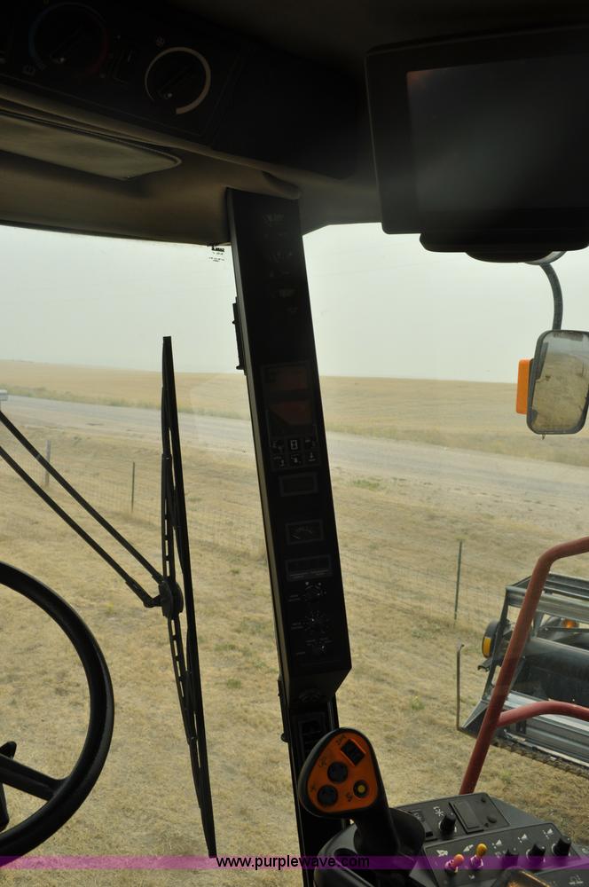 image for item A5989 2004 Case IH 2388 combine