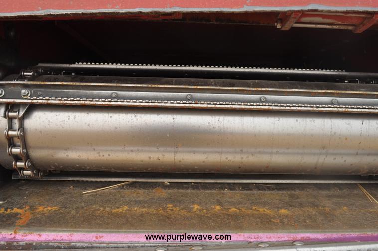 image for item A5989 2004 Case IH 2388 combine