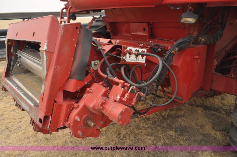 image for item A5989 2004 Case IH 2388 combine