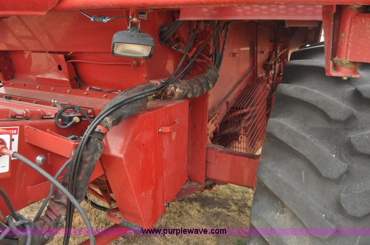 image for item A5989 2004 Case IH 2388 combine