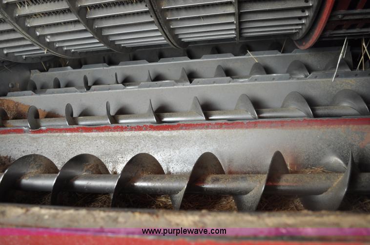 image for item A5989 2004 Case IH 2388 combine