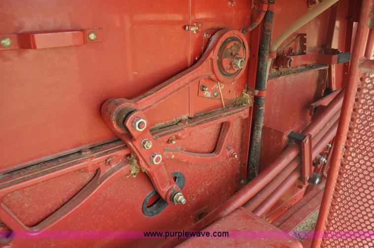 image for item A5989 2004 Case IH 2388 combine