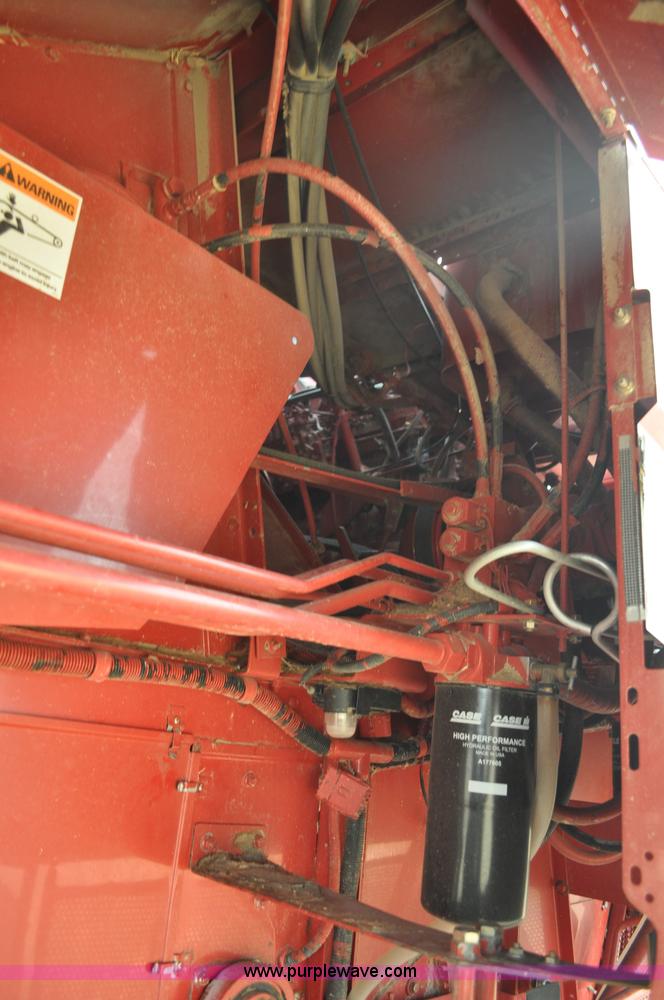 image for item A5989 2004 Case IH 2388 combine