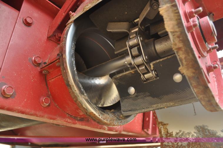 image for item A5989 2004 Case IH 2388 combine