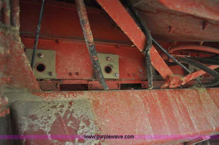 image for item A5989 2004 Case IH 2388 combine