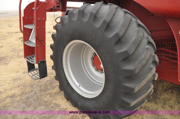 image for item A5989 2004 Case IH 2388 combine