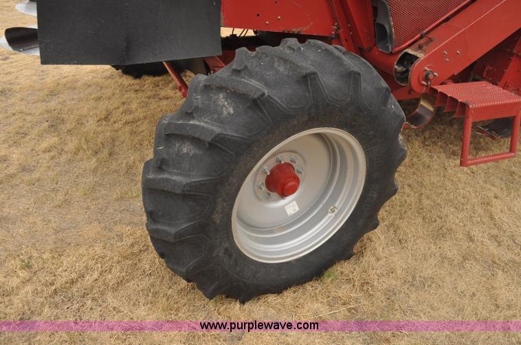 image for item A5989 2004 Case IH 2388 combine