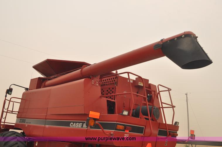 image for item A5989 2004 Case IH 2388 combine