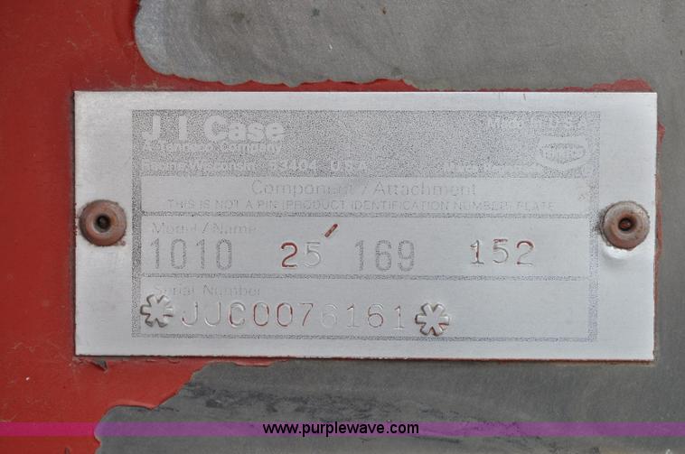 image for item A5990 1989 Case IH 1010 25' pickup header