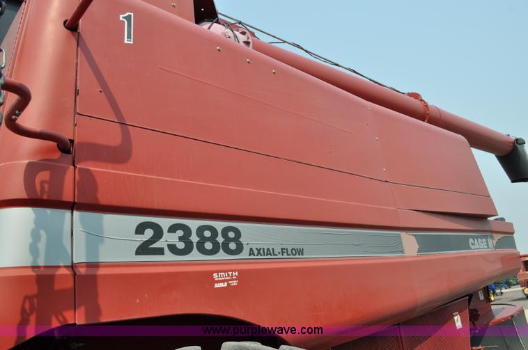 image for item A5991 2005 Case IH 2388 combine