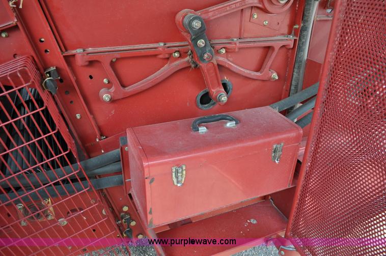 image for item A5991 2005 Case IH 2388 combine